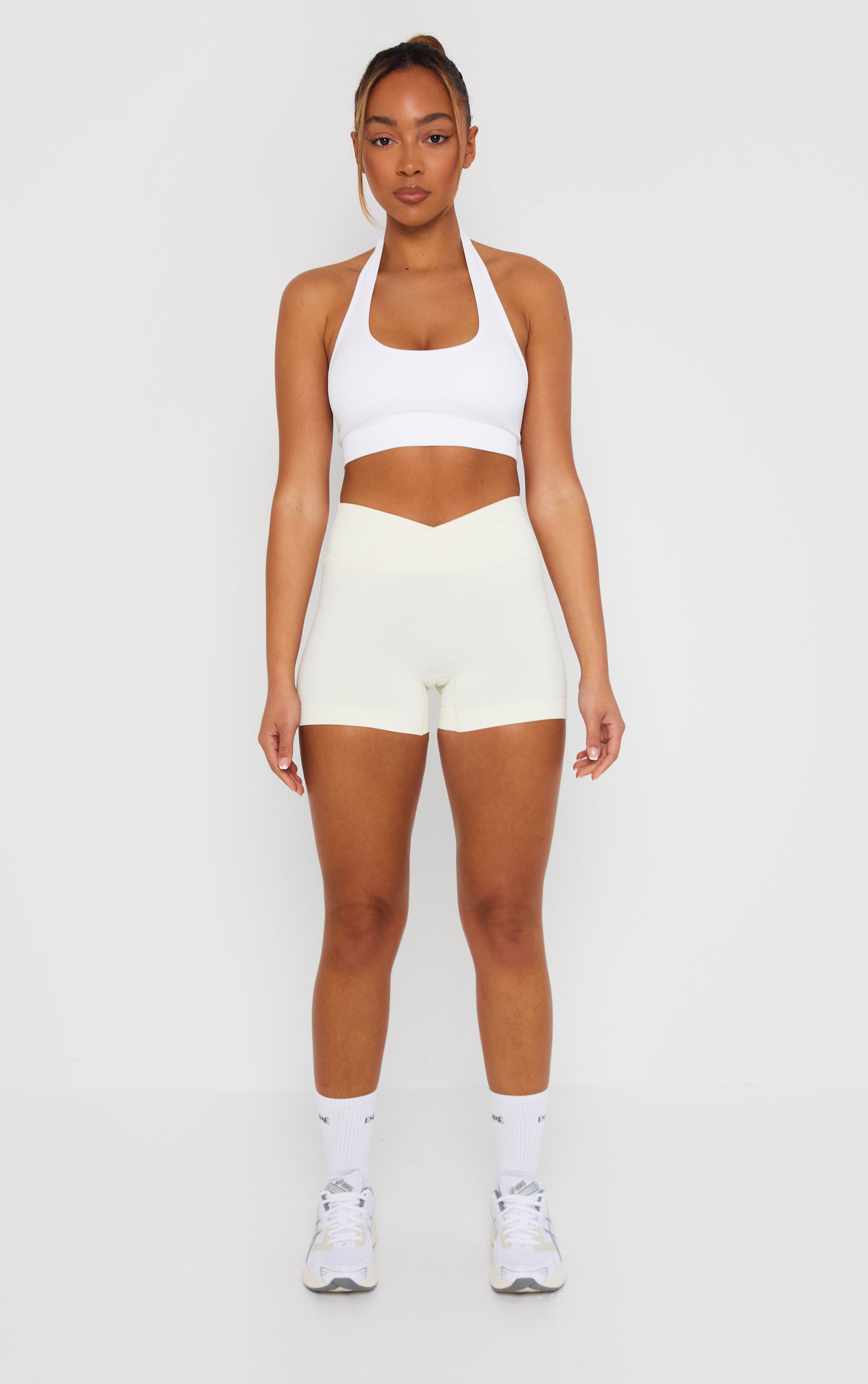 Statement Cross Waist Band Scrunch Shorts - Cream